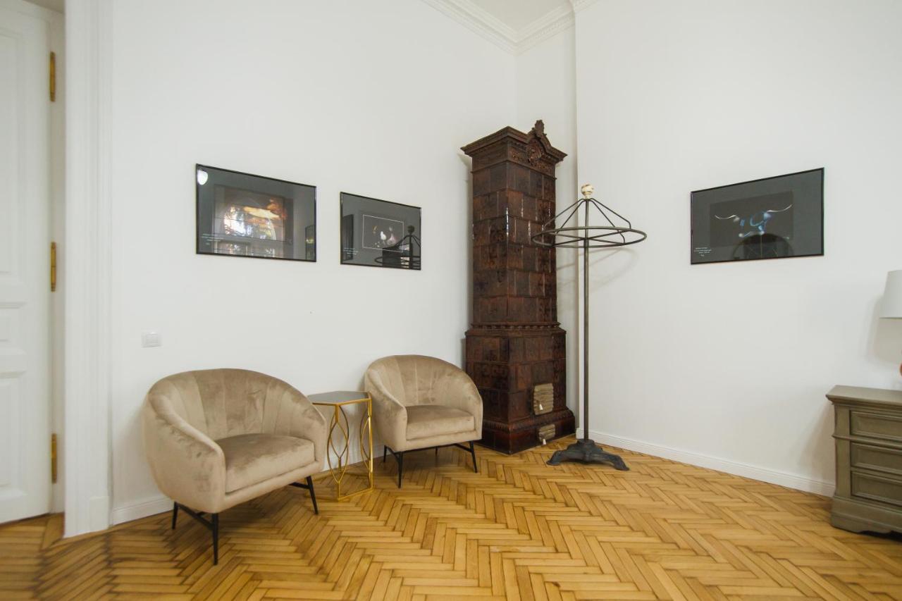 Unique Experience At Rimanoczy Palace Oradea Exteriér fotografie